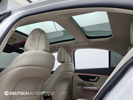 Mercedes-Benz E-Class — photo 18