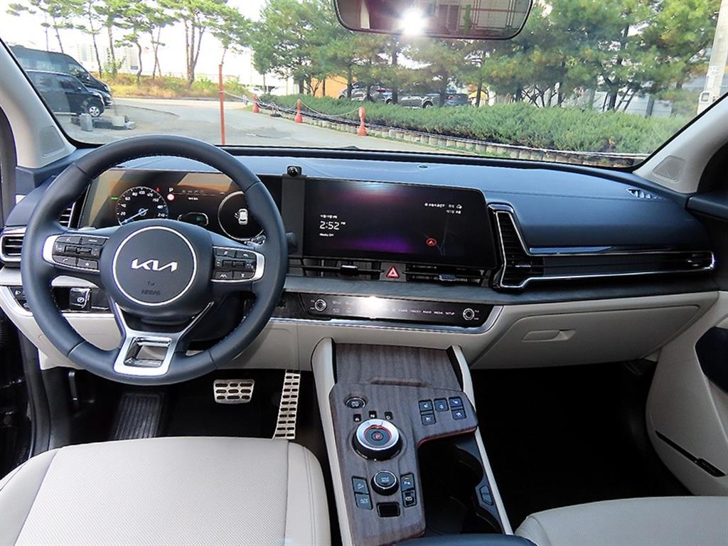 Kia Sportage — photo 07