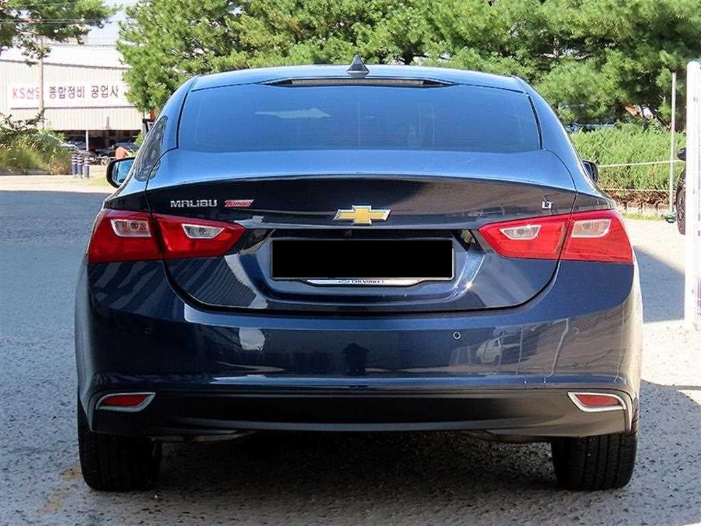 CHEVROLET Malibu — photo 04