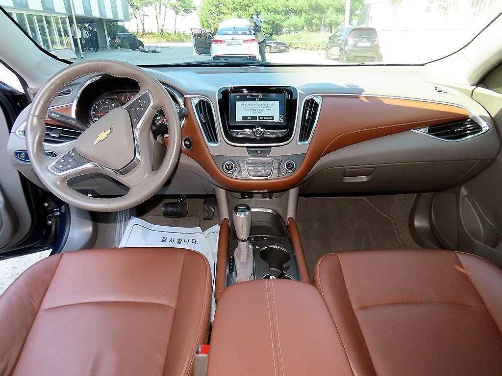 CHEVROLET Malibu — photo 07