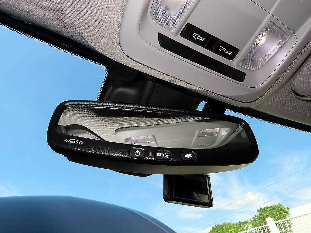 CHEVROLET Malibu — photo 16