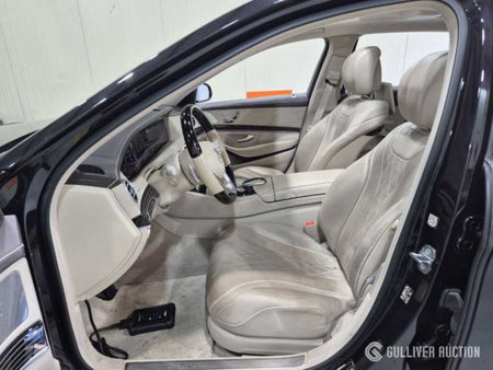 Mercedes-Benz S-Class — photo 01