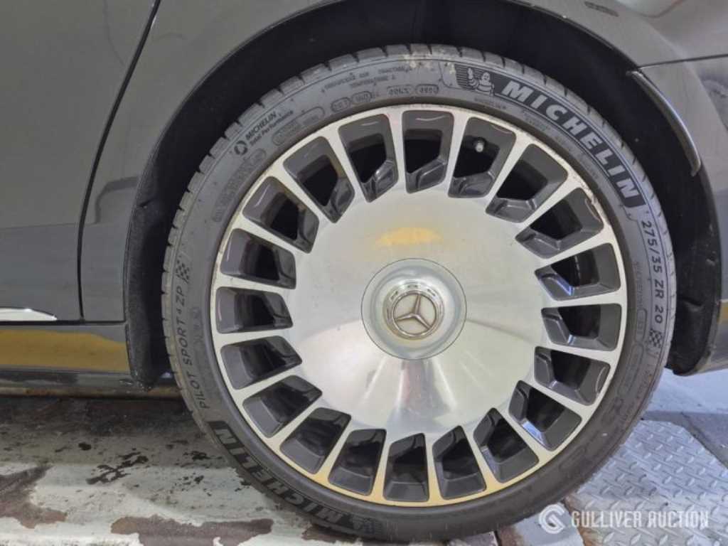 Mercedes-Benz S-Class — photo 05