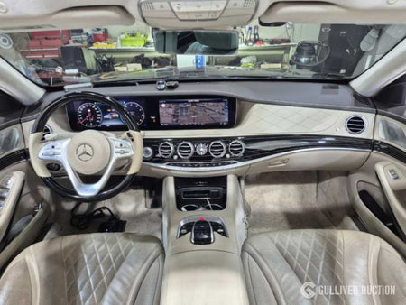 Mercedes-Benz S-Class — photo 10
