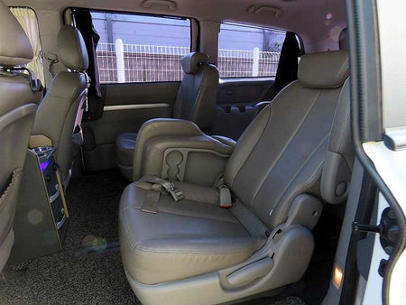 Kia Carnival — photo 06