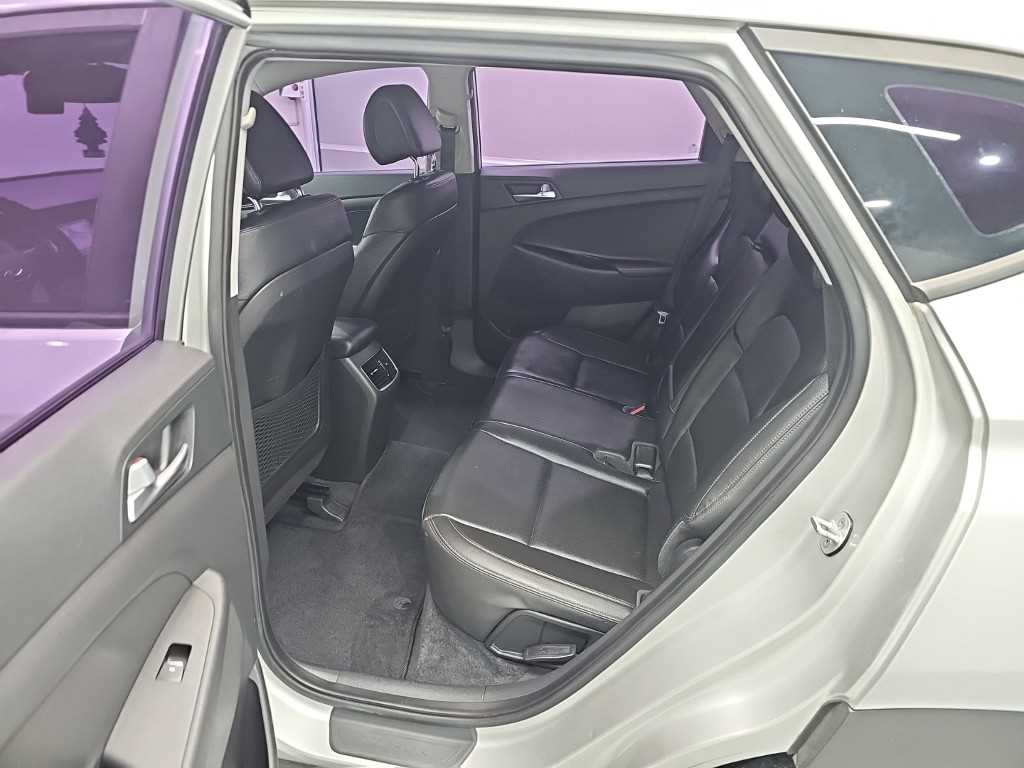Hyundai Tucson — photo 12