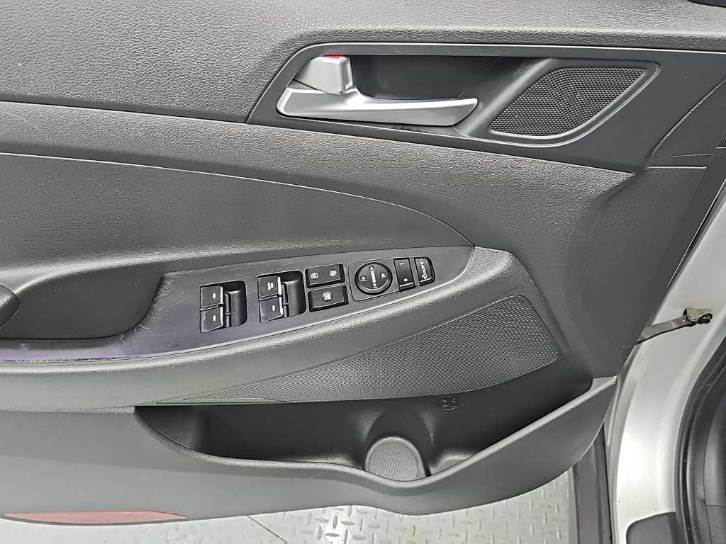 Hyundai Tucson — photo 15