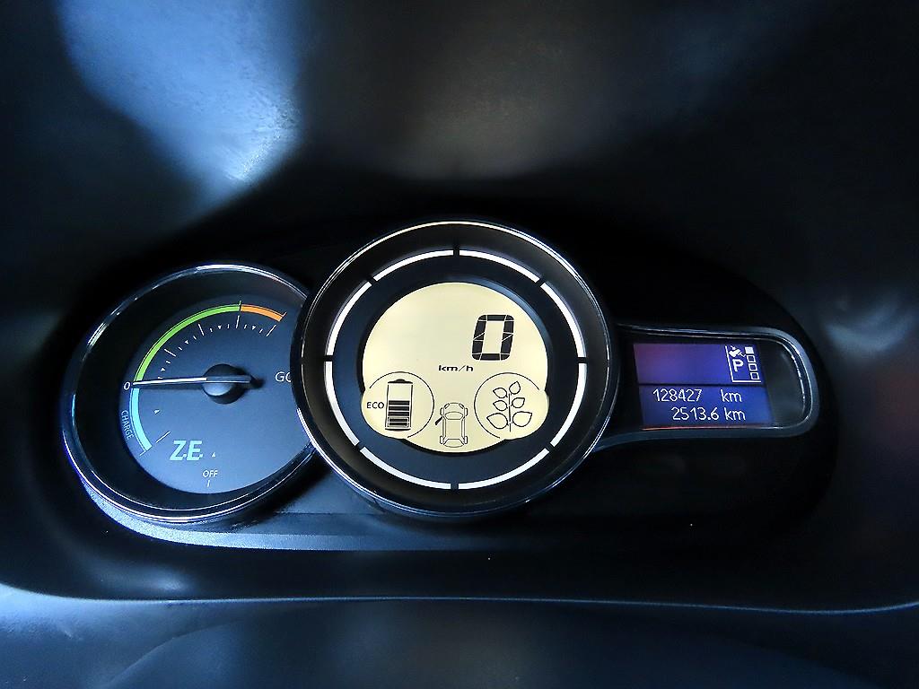 RENAULT SM3 — photo 09