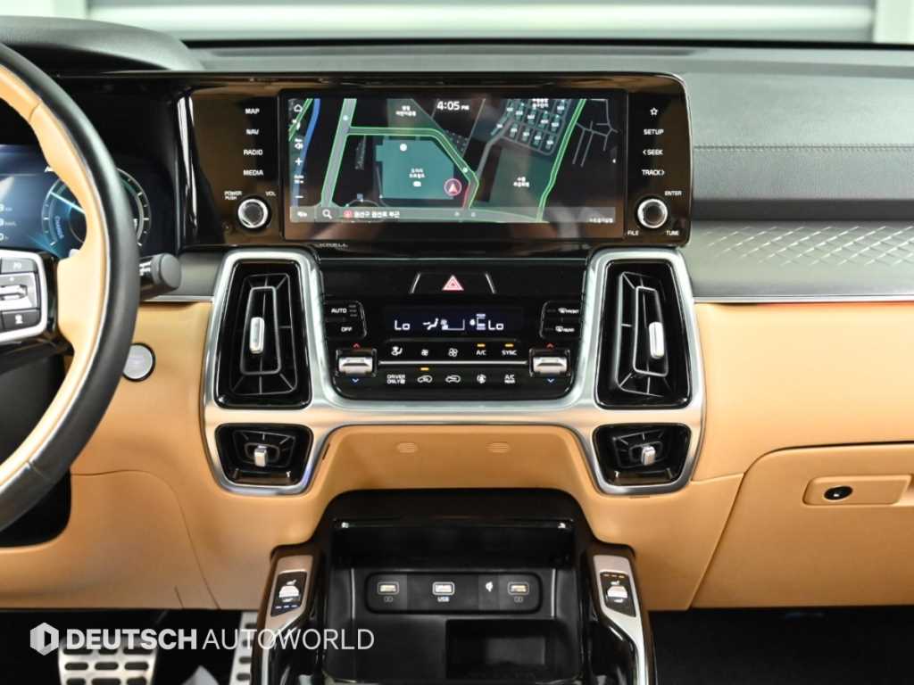 Kia Sorento — photo 14