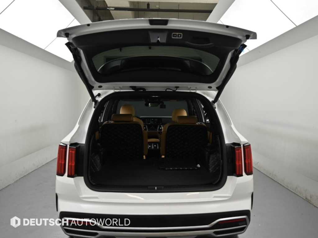 Kia Sorento — photo 19