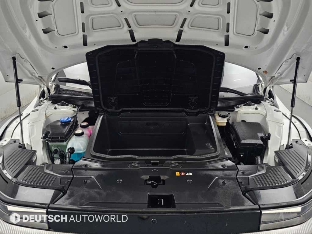 Hyundai Ioniq5 — photo 06
