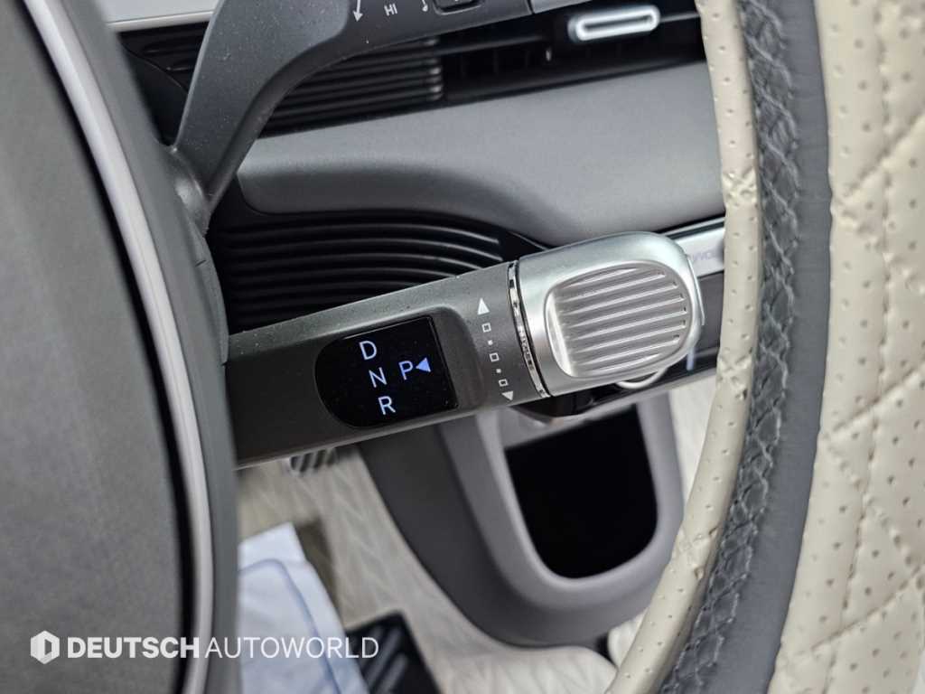 Hyundai Ioniq5 — photo 09