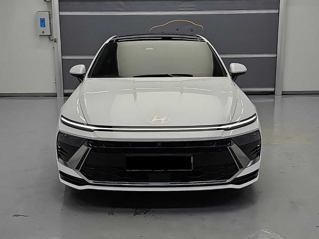Hyundai Sonata — photo 02