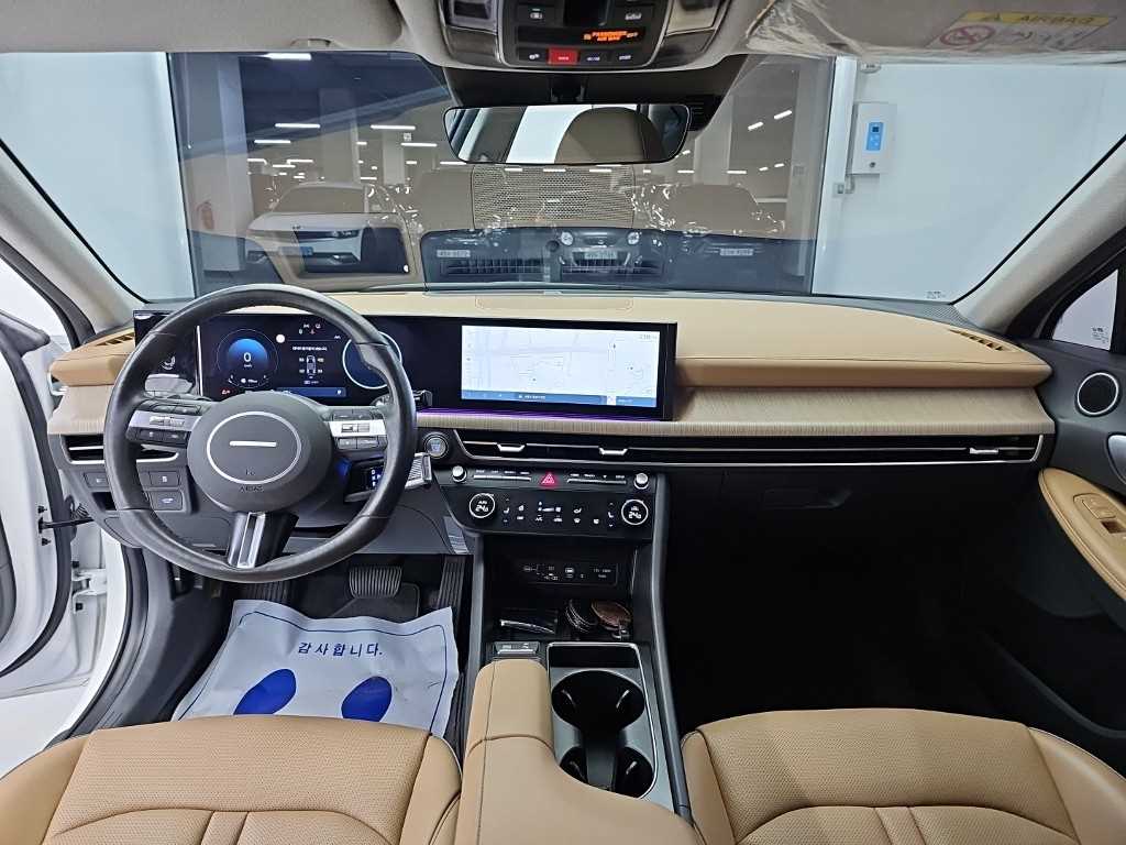 Hyundai Sonata — photo 07