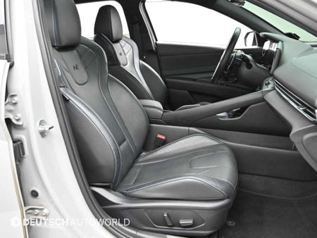 Hyundai Avante — photo 10