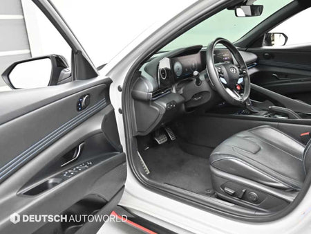 Hyundai Avante — photo 11