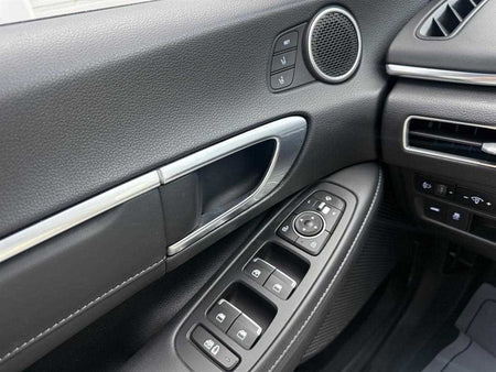 Hyundai Sonata — photo 11