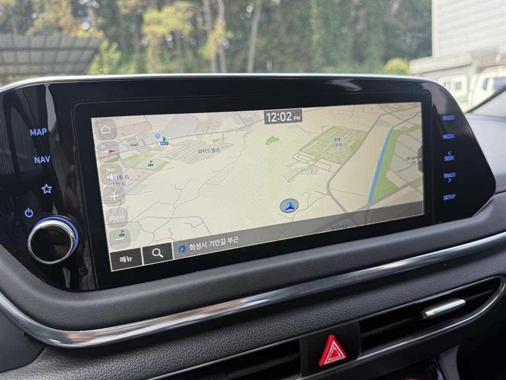 Hyundai Sonata — photo 14