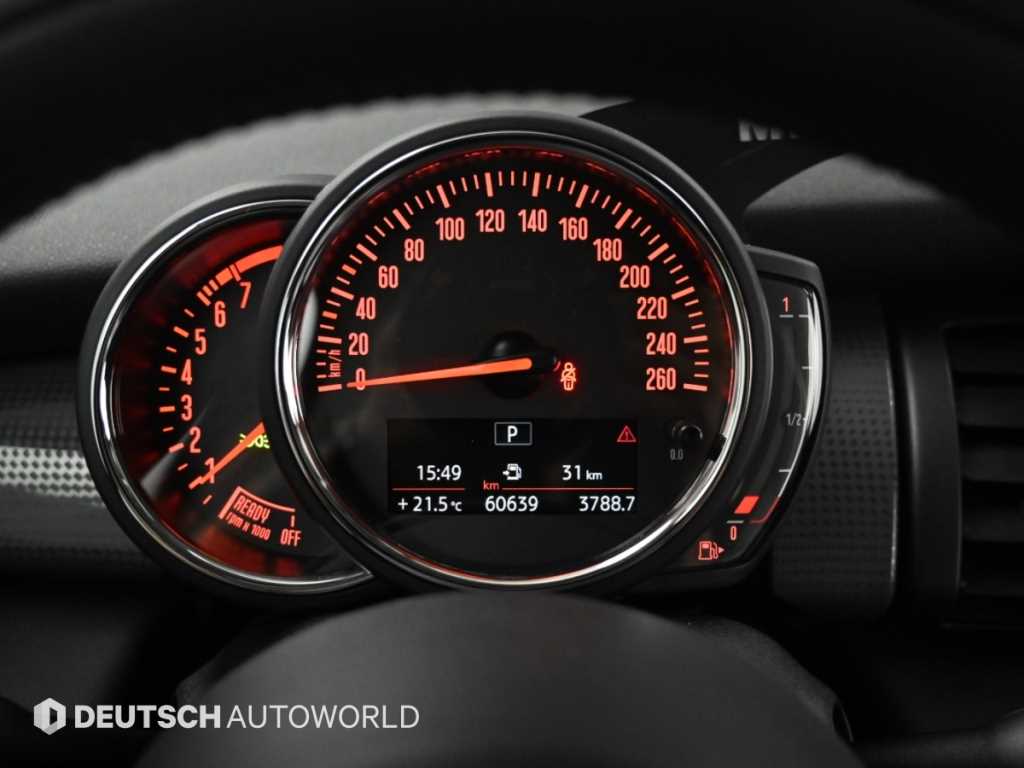 Mini Cooper — photo 08