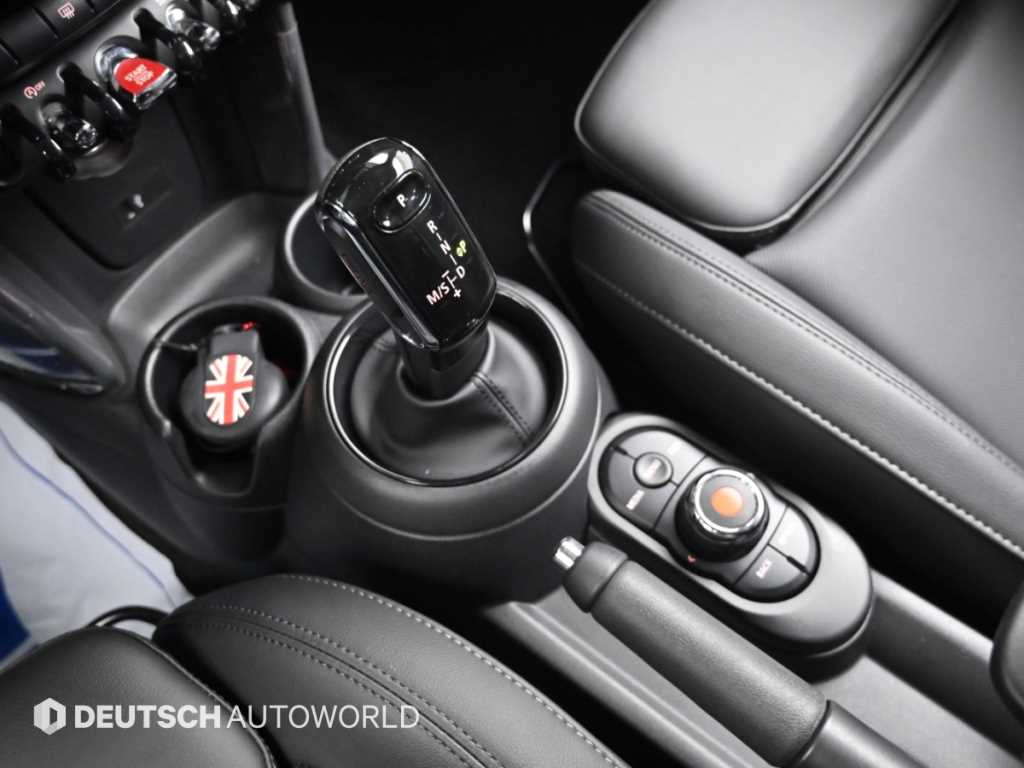 Mini Cooper — photo 09
