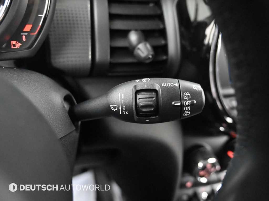 Mini Cooper — photo 16