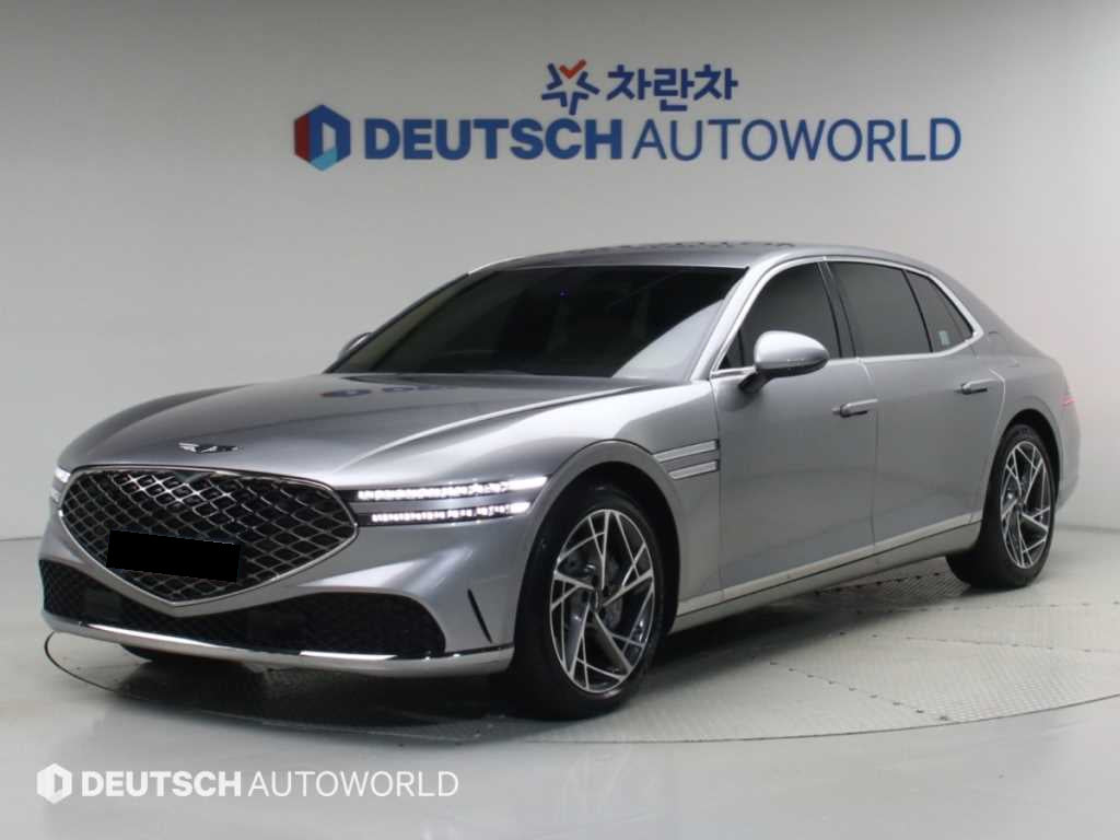 Genesis G90 — photo 01