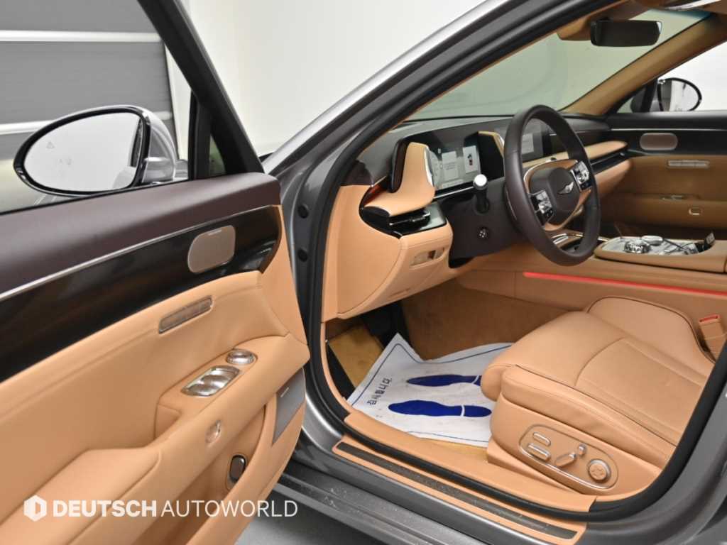 Genesis G90 — photo 11