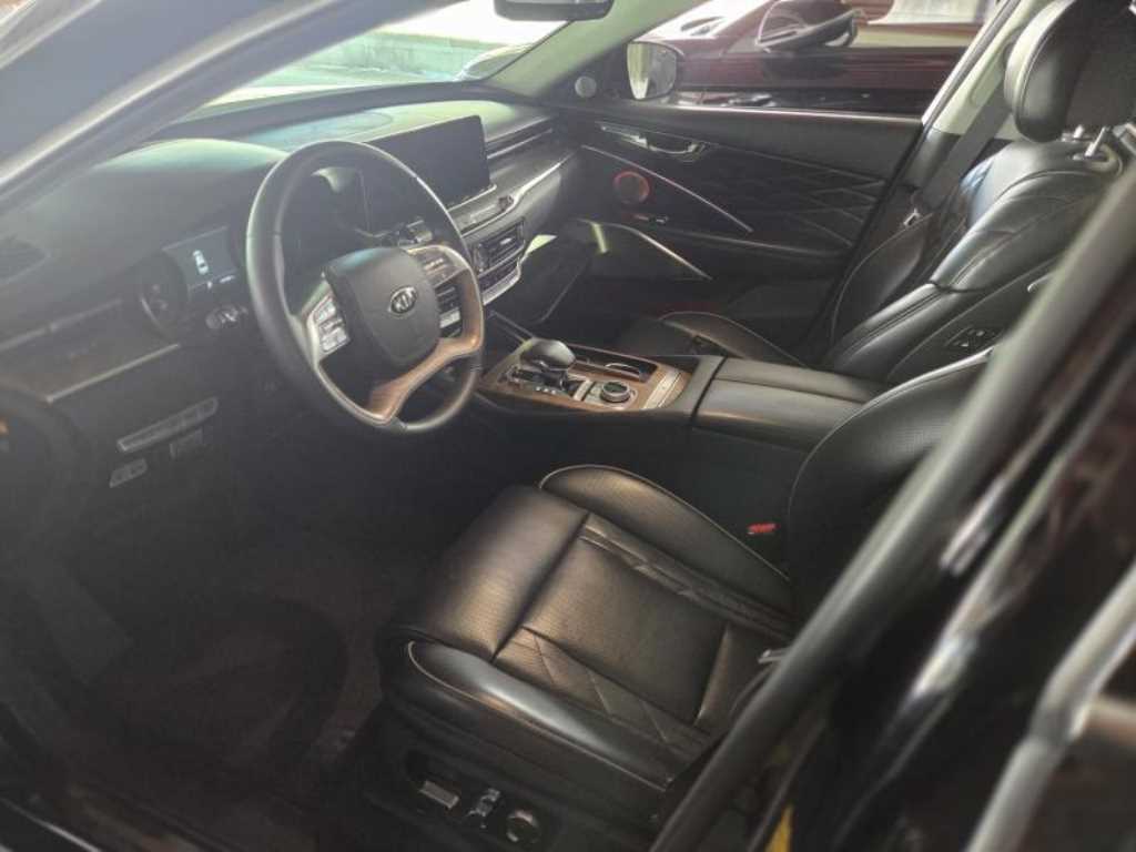 Kia K9 — photo 03
