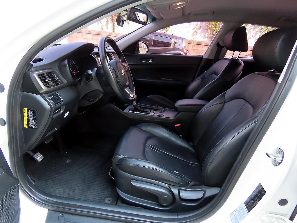 Kia K5 — photo 05