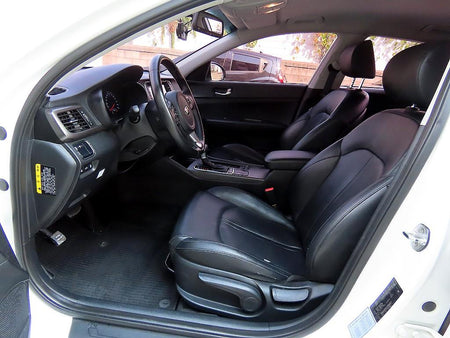 Kia K5 — photo 05