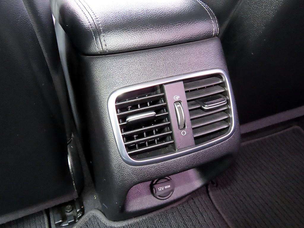 Kia K5 — photo 17