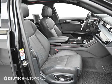 Audi A8 — photo 10