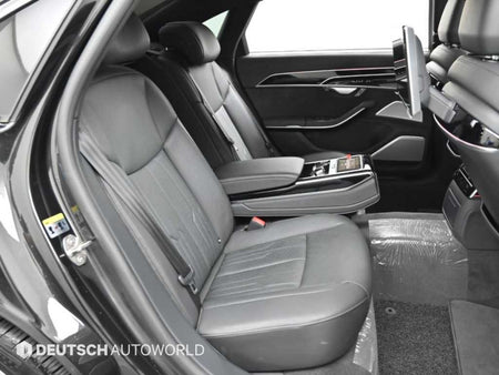 Audi A8 — photo 12