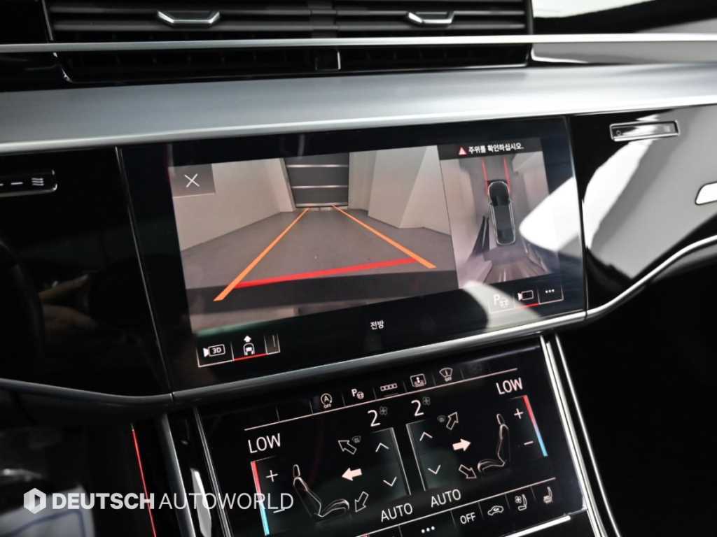 Audi A8 — photo 15