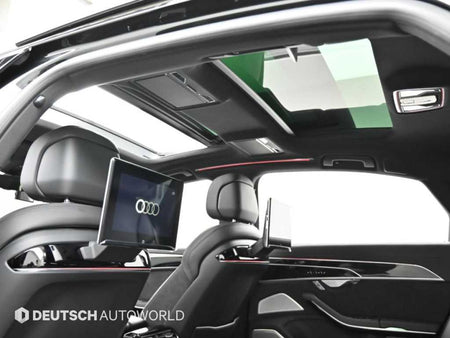 Audi A8 — photo 18