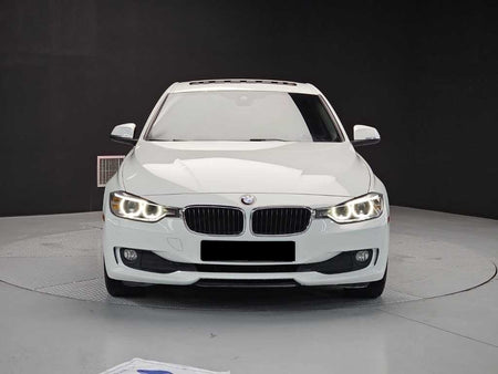BMW 3-Series — photo 02