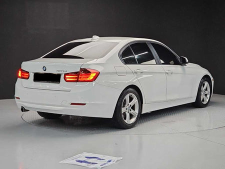 BMW 3-Series — photo 04