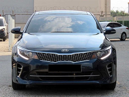 Kia K5 — photo 01