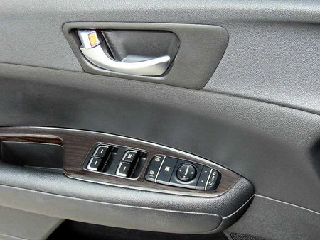 Kia K5 — photo 11