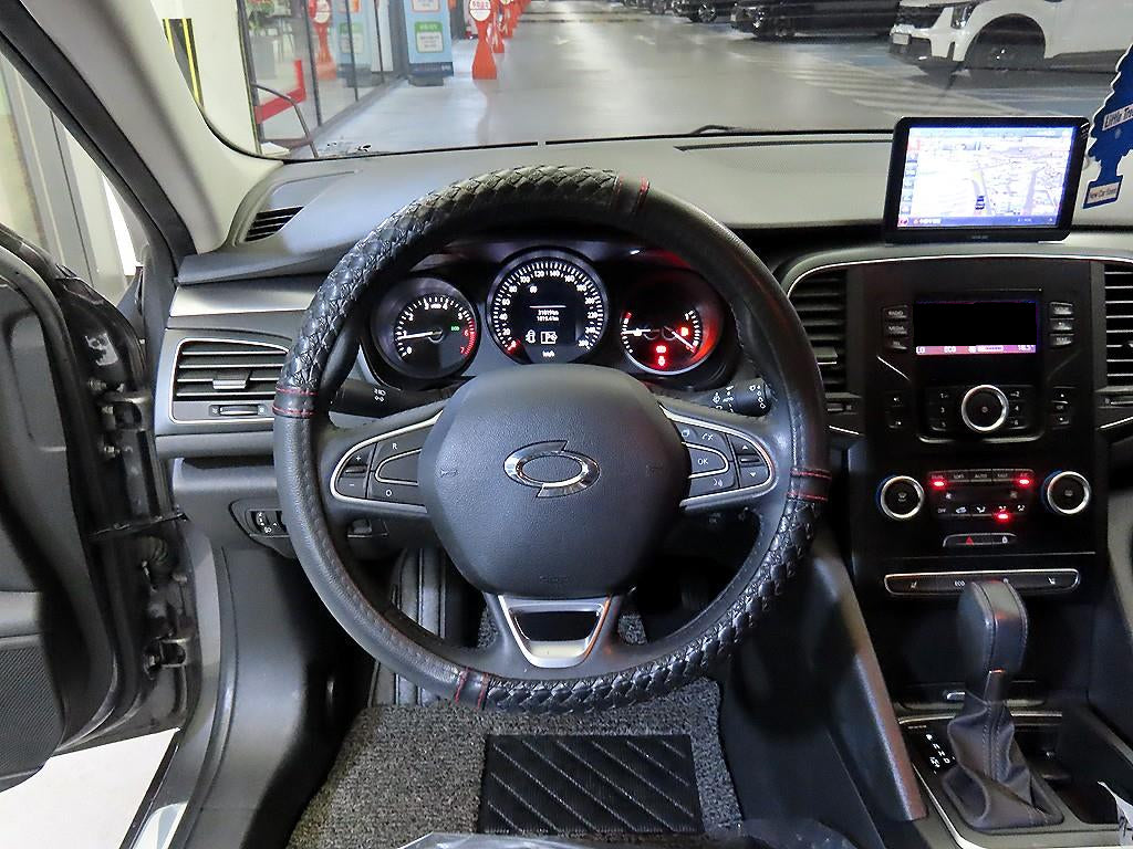 RENAULT SM6 — photo 08