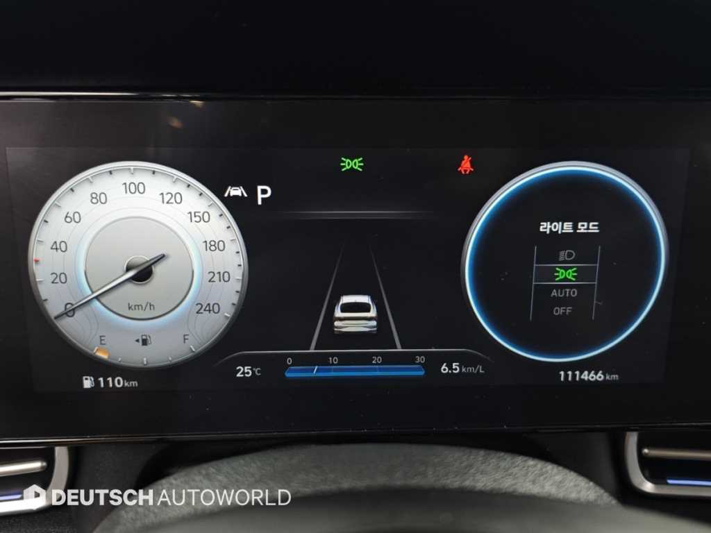 Hyundai Avante — photo 09
