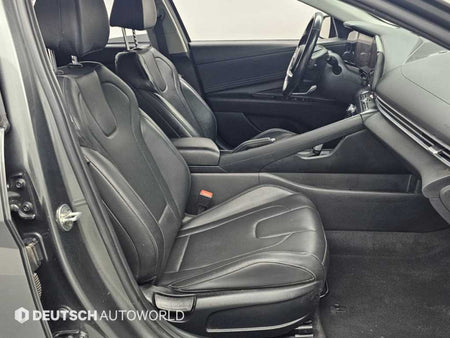 Hyundai Avante — photo 11