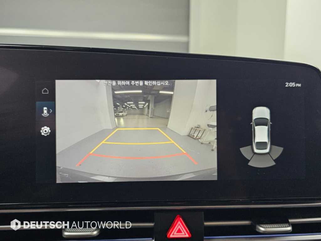 Hyundai Avante — photo 16