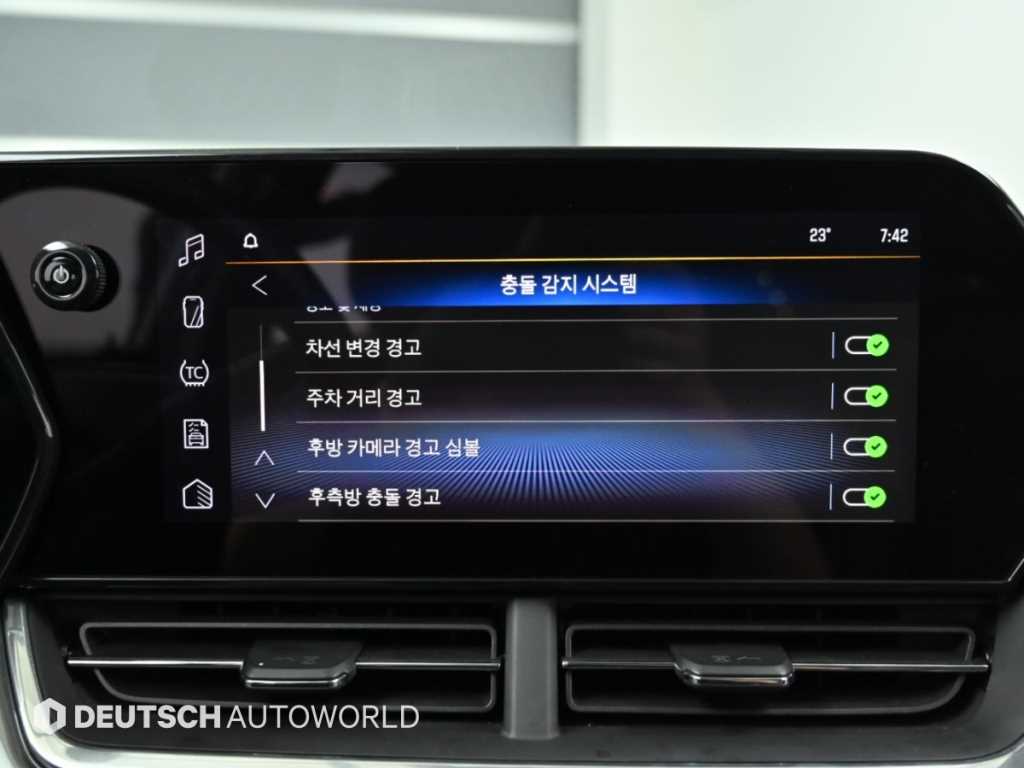 CHEVROLET Trax — photo 17