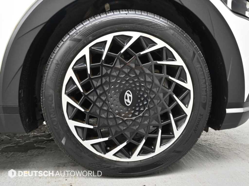 Hyundai Ioniq5 — photo 05