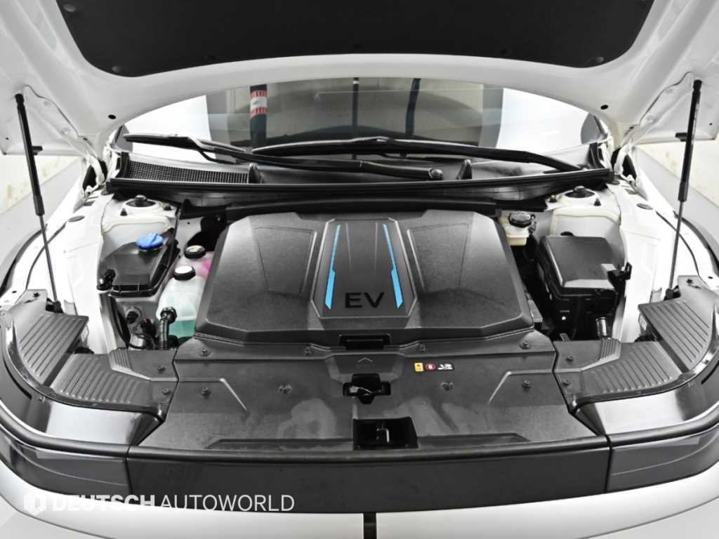 Hyundai Ioniq5 — photo 06