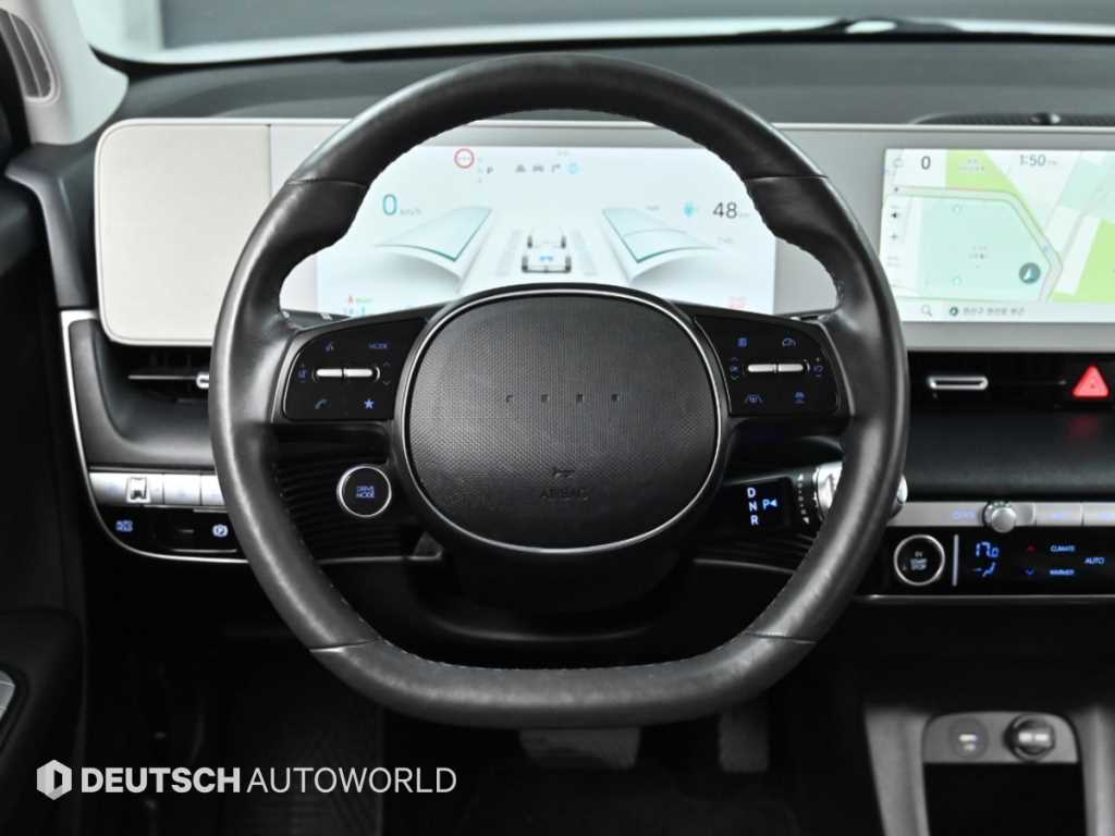 Hyundai Ioniq5 — photo 13