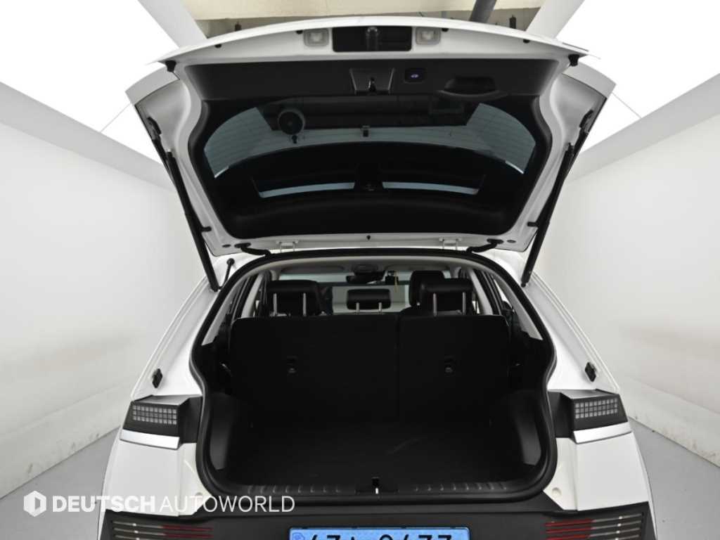 Hyundai Ioniq5 — photo 19