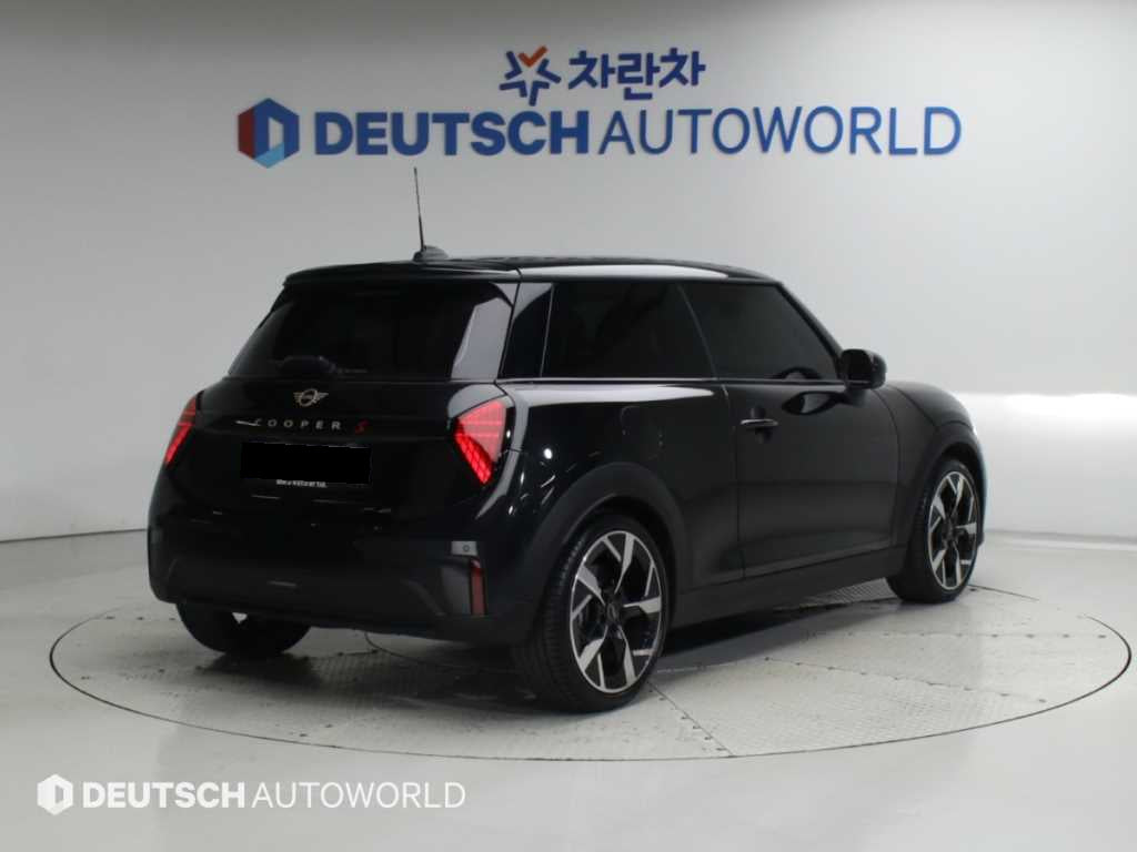 Mini Cooper — photo 02