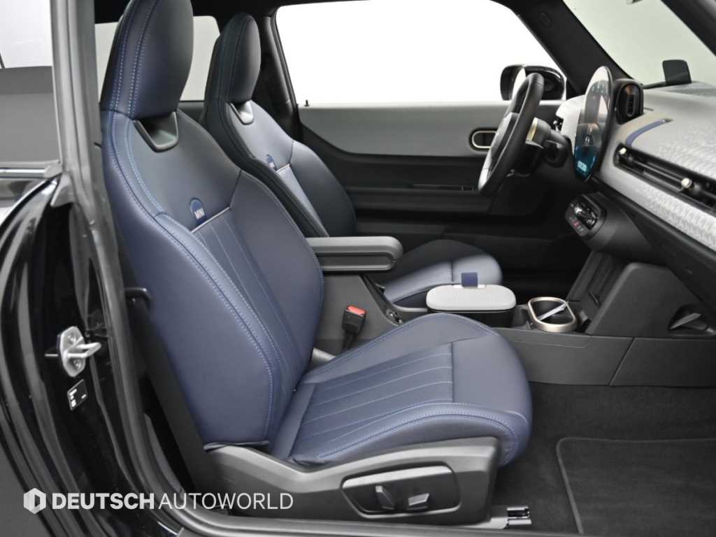 Mini Cooper — photo 10